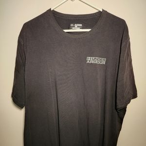 Men's Under Armour tee